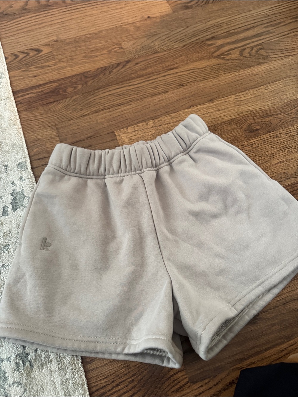 Koral Taupe Elastic-Waist Fleece Shorts